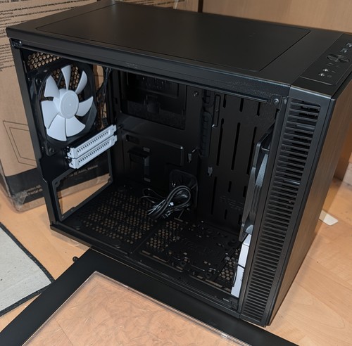 Fractal design computercase - fractal,