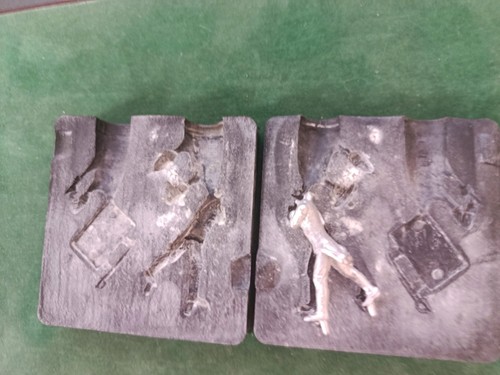 Zinnfiguren von a - 1,