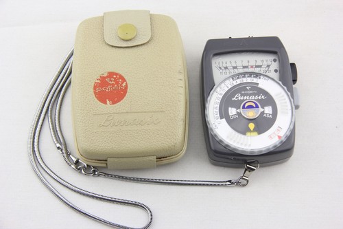 Gossen lunasix light meter - gossen,
