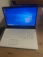 Sony VAIO SVE1713A6EW 17,3″ Laptop kaum Gebrauchsspuren mit Netzteil •Windows 10