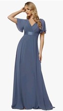 Abendkleid Neu mit Etikett