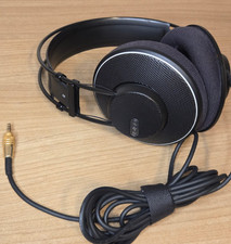 AKG K-400 Kopfhörer Over Ear