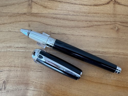 Dupont line black laque - dupont,