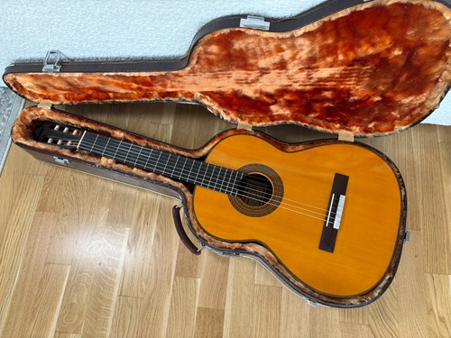 Classical guitar sakazo nakade - guitar,