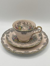 AYNSLEY Queens Garden Trio Kuchenteller Teetasse & Untertasse rosa & handbemalt B5090