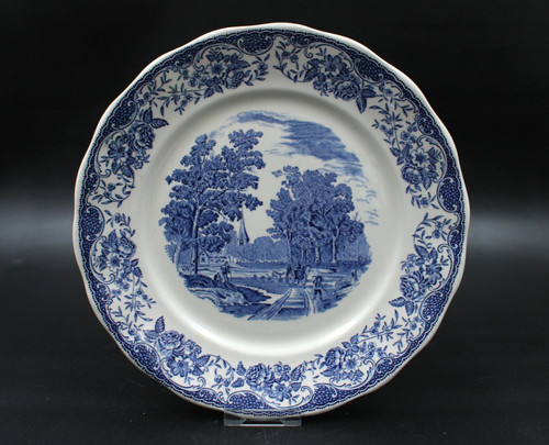 Royal tudor ware olde - royal,
