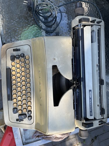 Schreibmaschine adler triumph - adler,