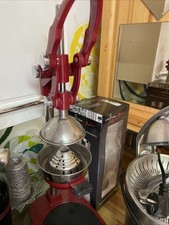 SAFTPRESSE + HANDPRESSE +