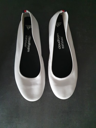 Topmoderne adidas - ++,