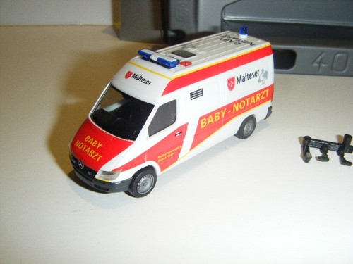 Herpa sprinter baby notarzt - sprinter,