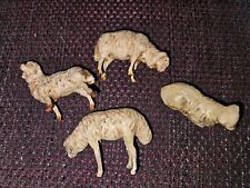 4 Schafe, Krippenfiguren, alt,  Gips uralt Holzbeine, Krippe, Figuren, 