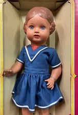 Zwei Original Nachbau Puppen