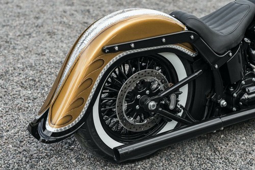 Harley davidson stretch - 4",