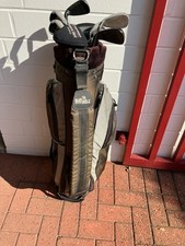 Golfbag mit 9 Schlägern (Herren, Rechtshänder)