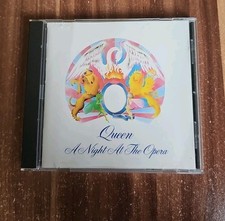 Queen - A Night at The Opera