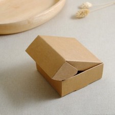 Kraftpapier Geschenkbox