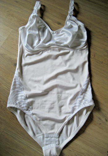 Vintage leicht strammes - vintage,
