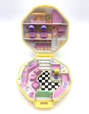 Polly Pocket Bluebird Toys Salon Friseur Friseursalon 1990 Spieldose mit Figur