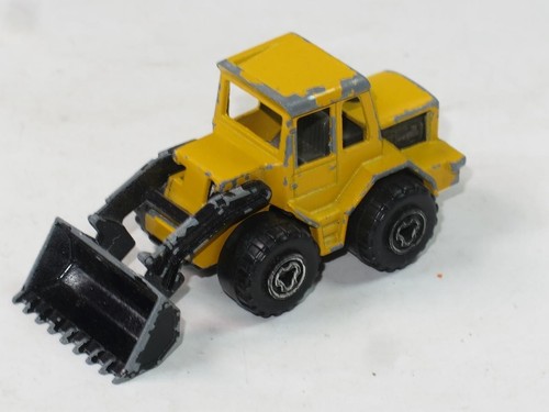 Majorette 211 traktor bagger - 211,