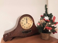 Antike Tischuhr, Buffetuhr