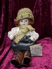 Adele's Künstlerpuppe