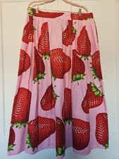 Marianna Deri Erdbeerrock