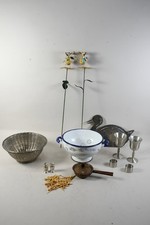 Q40S49- Varia ua Zinn Becher Serviettenring Schalen Email Sieb