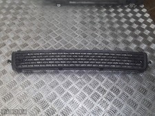 2008 VOLVO V70 KUHLERGRILL