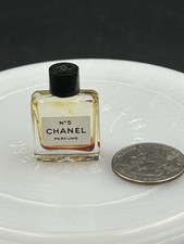 Vintage Chanel No 5 miniature