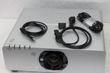 *Panasonic PT-D6000*DLP