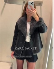 Zara Grauer Wende-Kurzmantel