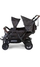 Bequemer( 4 )Viersitzer-Kinderwagen .Neu, wenig benutzt?
