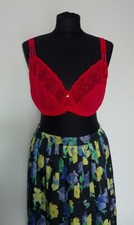 *Nuance*Bügel BH Gr. 95 Cup D, Spitze,rot NEU