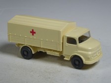 (YG-33) Wiking Mercedes 1413