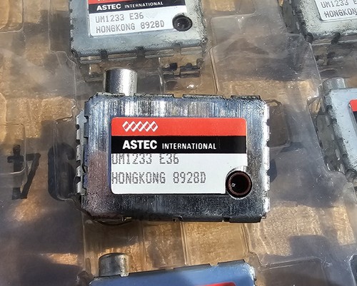 Astec um1233 uhf - astec,