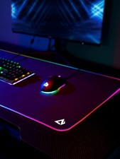 XXL RGB Gaming Tastatur + Mauspad wasserdichte Oberfläche,  rutschfest Unterlage