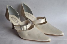 Ivory Damen Pumps - Hochzeitsschuh - Creme - Gr. 39 - NEU