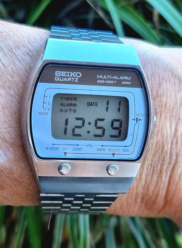 Seiko a029 5000 lcd - seiko,