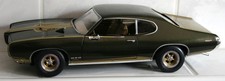 AUTO WORLD AMM1042/06 PONTIAC GTO ROYAL BOBCAT 1:18 mit OVP