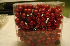 144 Glaskugeln am Draht 2cm