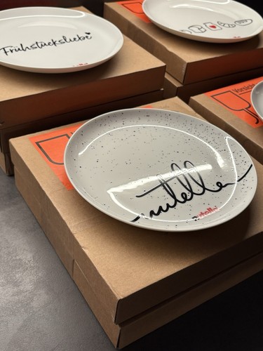 Nutella schriftzug limitierter - nutella,