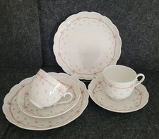 Kaiser Romantica Bordeaux 2 Kaffee Gedecke - 2 Tassen + 4 Teller TOP wie NEU