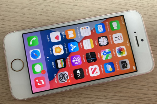 Apple iphone gen a1723 - se,
