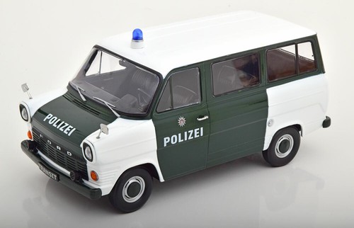 Ford transit bus - bus, polizei