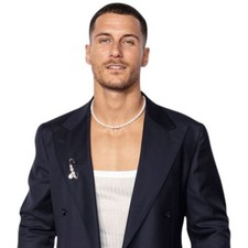 Gorka Márquez (Blue Suit) Halber Körper Buddy Ausschnitt