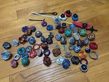 Beyblade Set Bay und Zubehör