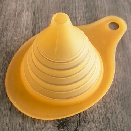 Tupperware falttrichter - ►,