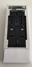 Native Instruments TRAKTOR KONTROL Z1 2-Kanal DJ Controller Mixer - nie benutzt