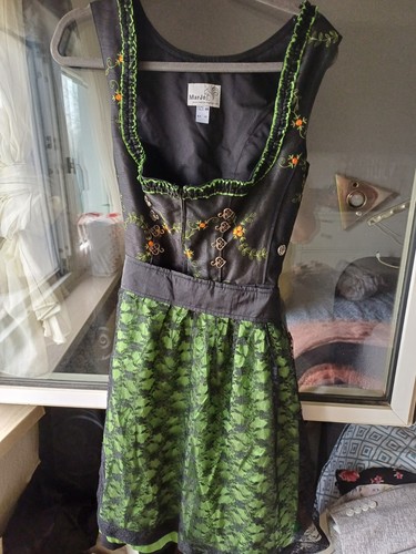 Dirndl superzustand mit - dirndl, im