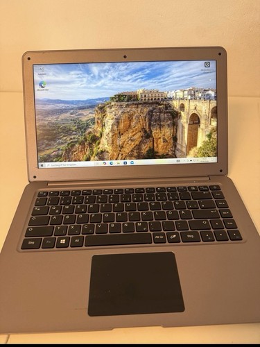 Trekstor surfbook a13b laptop - trekstor,